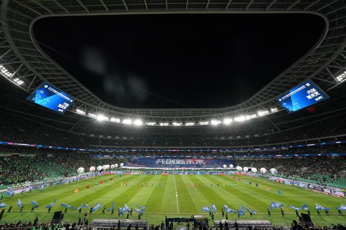 下午6点，CCTV直播！海港客战国安，取胜=或升榜首，马宁无缘执法